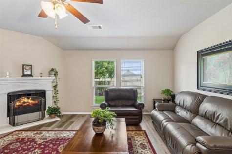 1901 Lake Pine Drive Little Elm TX 75068