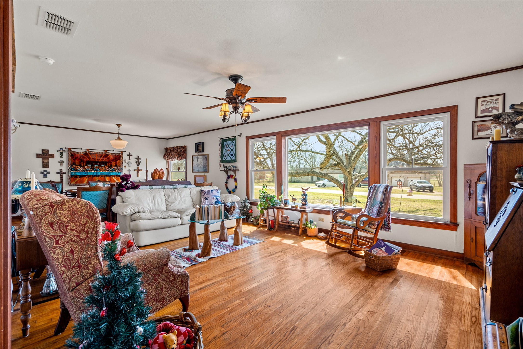 609 E Quitman Street Alba TX 75410