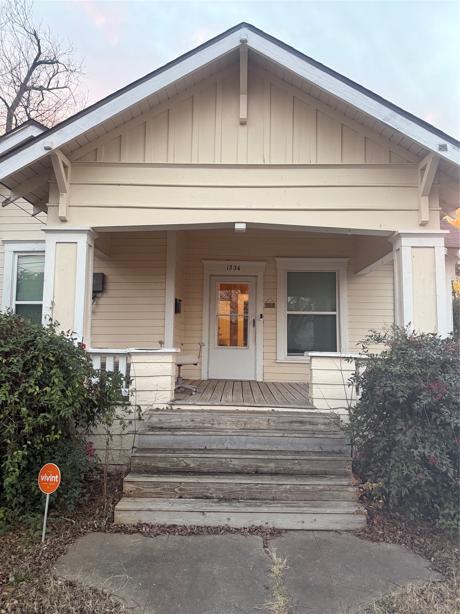 1304 N 22nd Waco TX 76707
