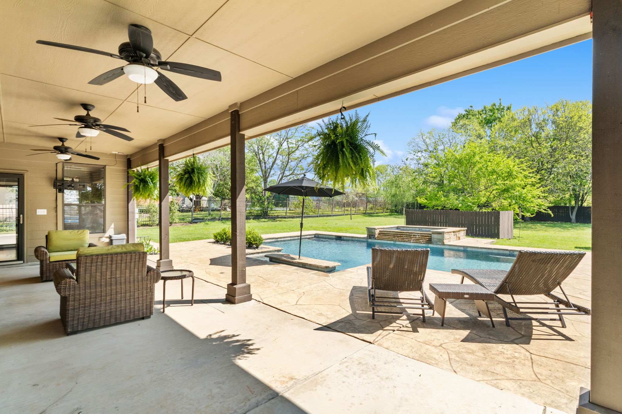 106 E Fork Road Sunnyvale TX 75182