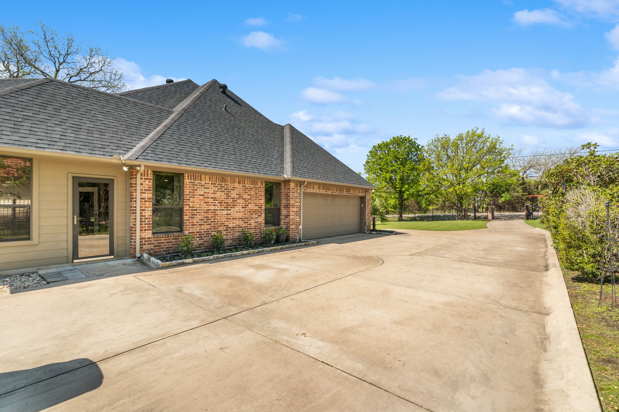 106 E Fork Road Sunnyvale TX 75182