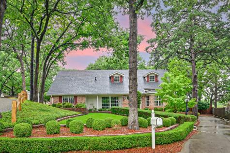 4212 Sparkford Court Arlington TX 76013