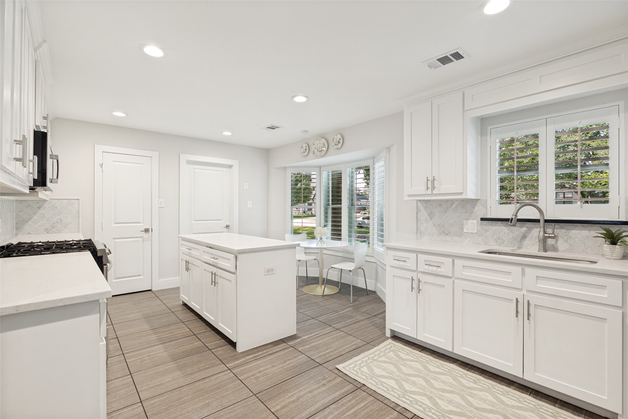4138 Cedarbrush Drive Dallas TX 75229