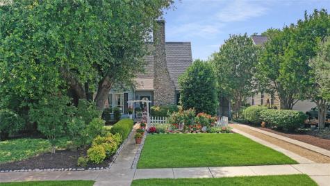 716 Parker Street Mckinney TX 75069