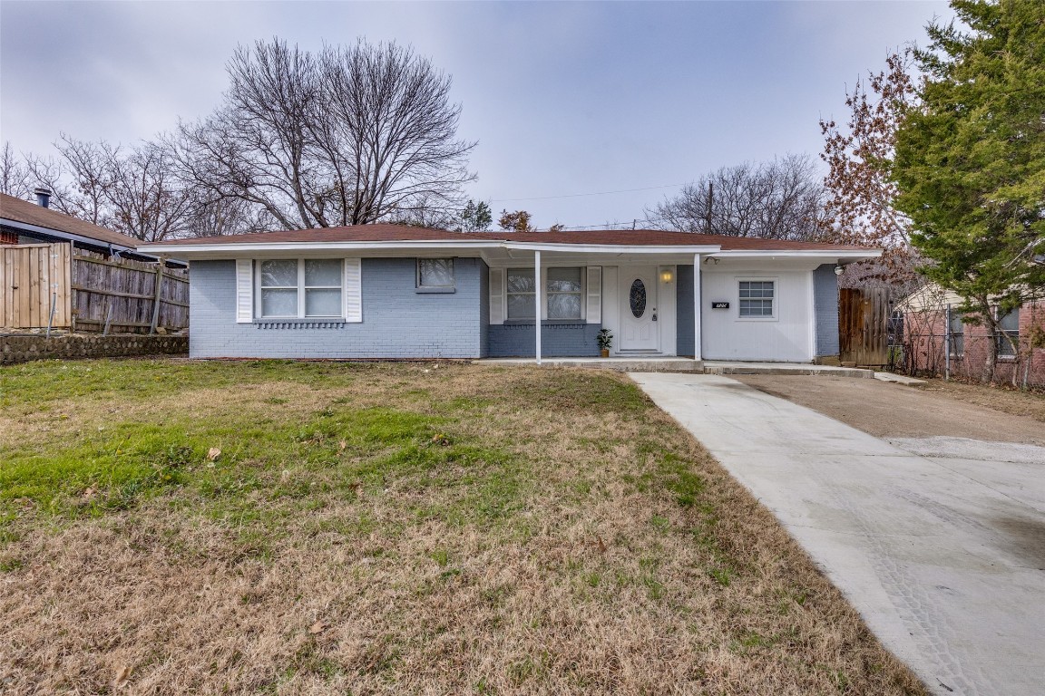 725 NW 14th Street Grand Prairie TX 75050