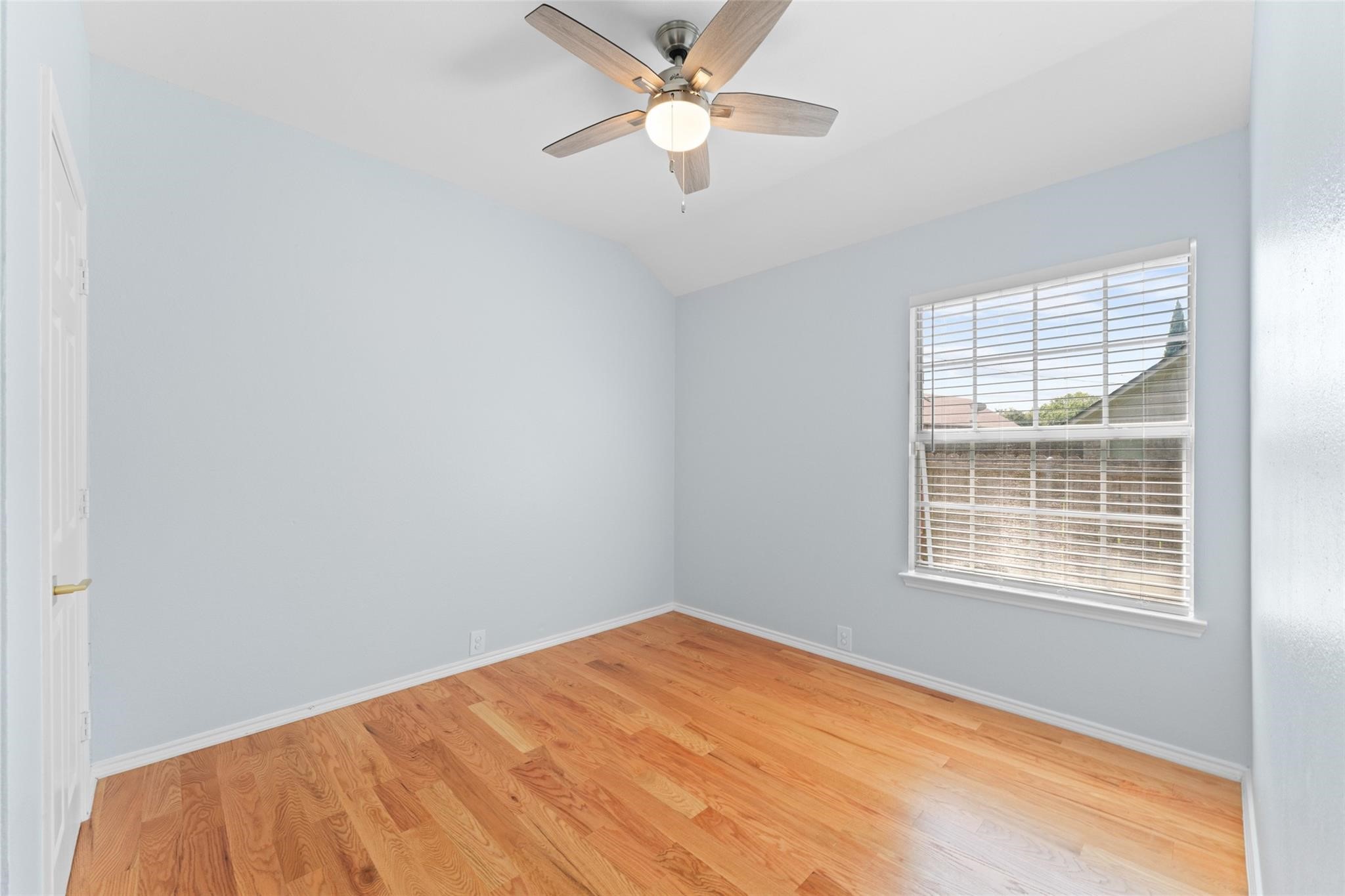 6903 Hawaii Lane Arlington TX 76016