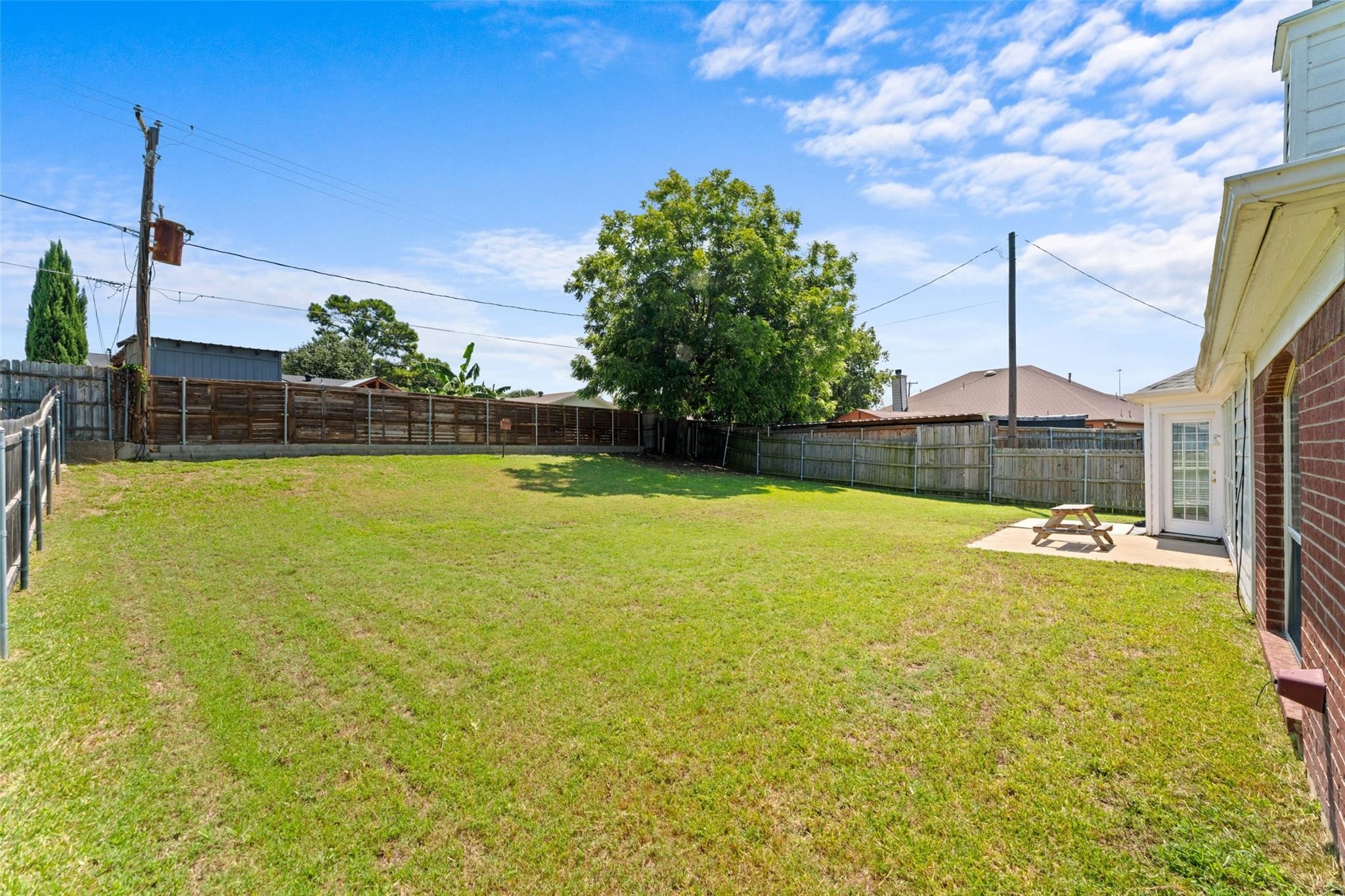 6903 Hawaii Lane Arlington TX 76016