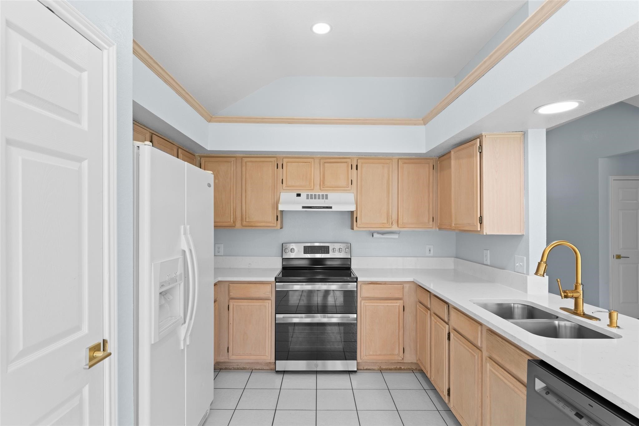 6903 Hawaii Lane Arlington TX 76016