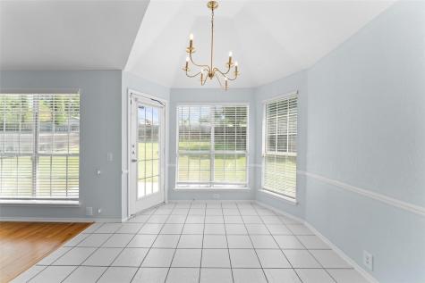 6903 Hawaii Lane Arlington TX 76016