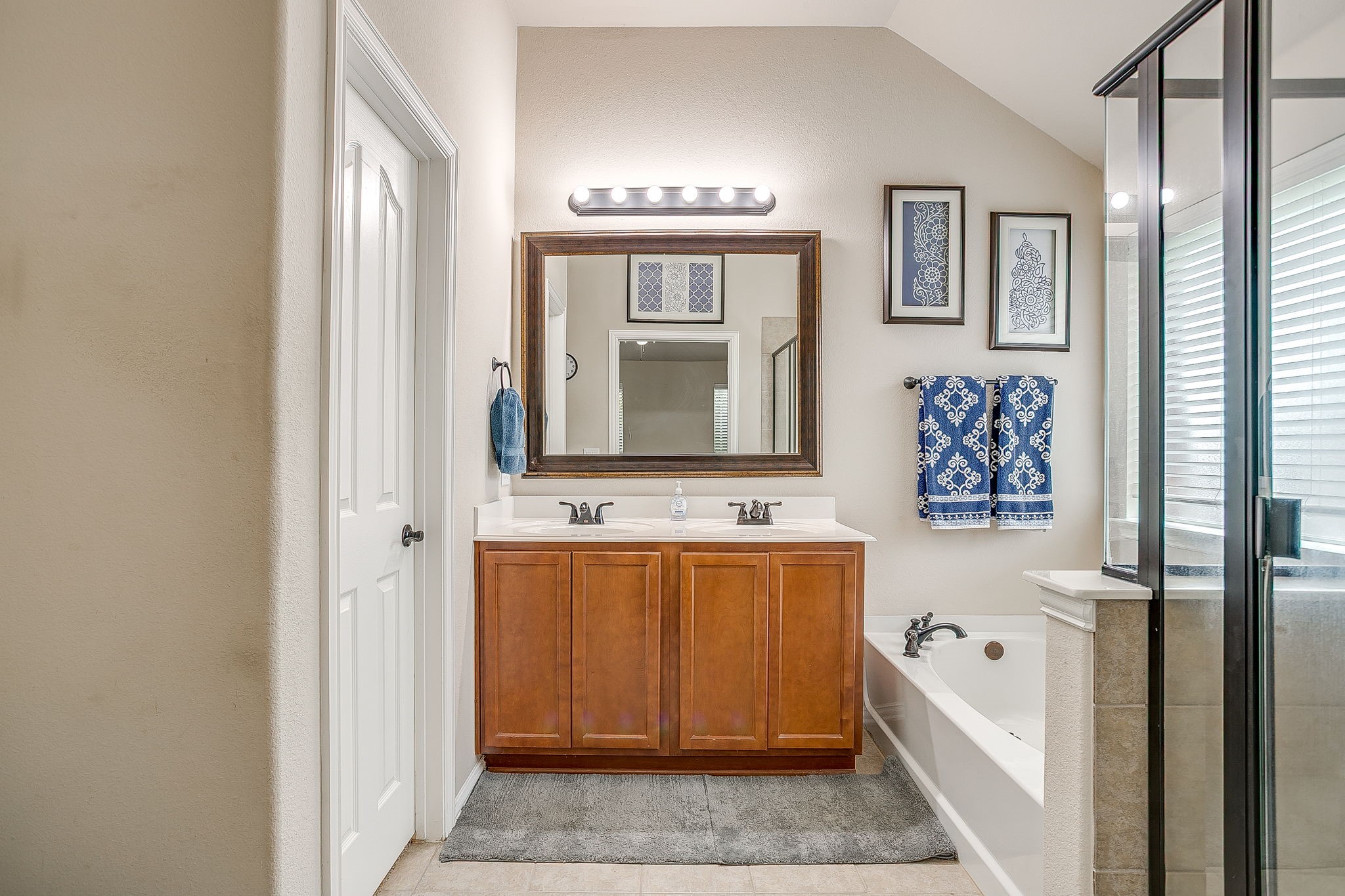 1012 Cutting Horse Drive Mansfield TX 76063