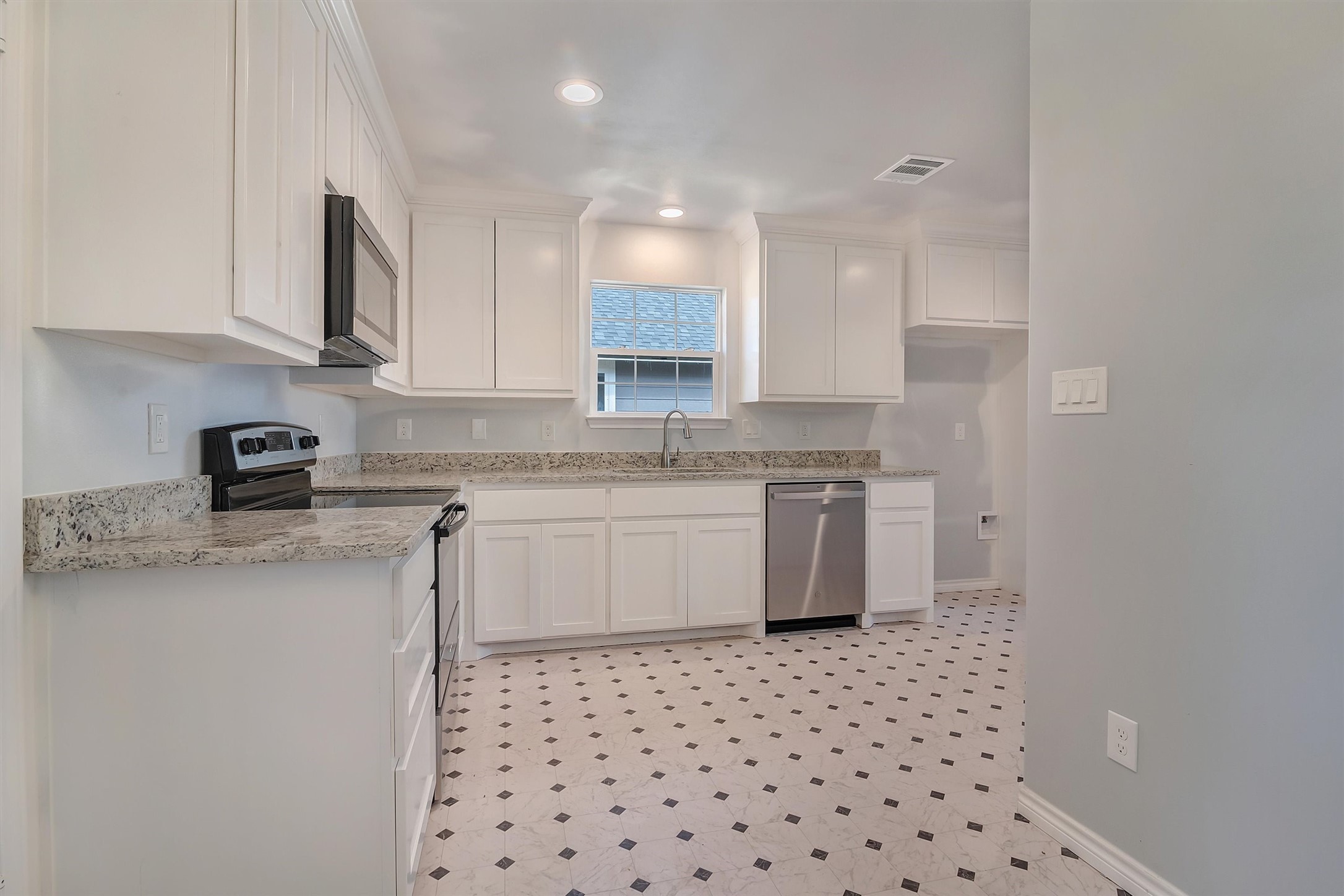 2107 Chisom Caddo Mills TX 75135