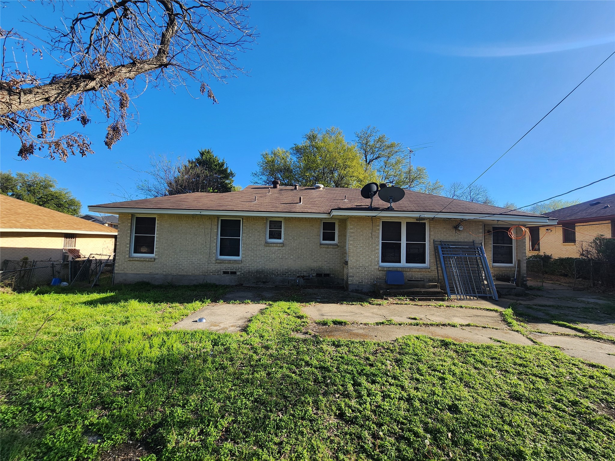 1527 Cape Cod Drive Dallas TX 75216