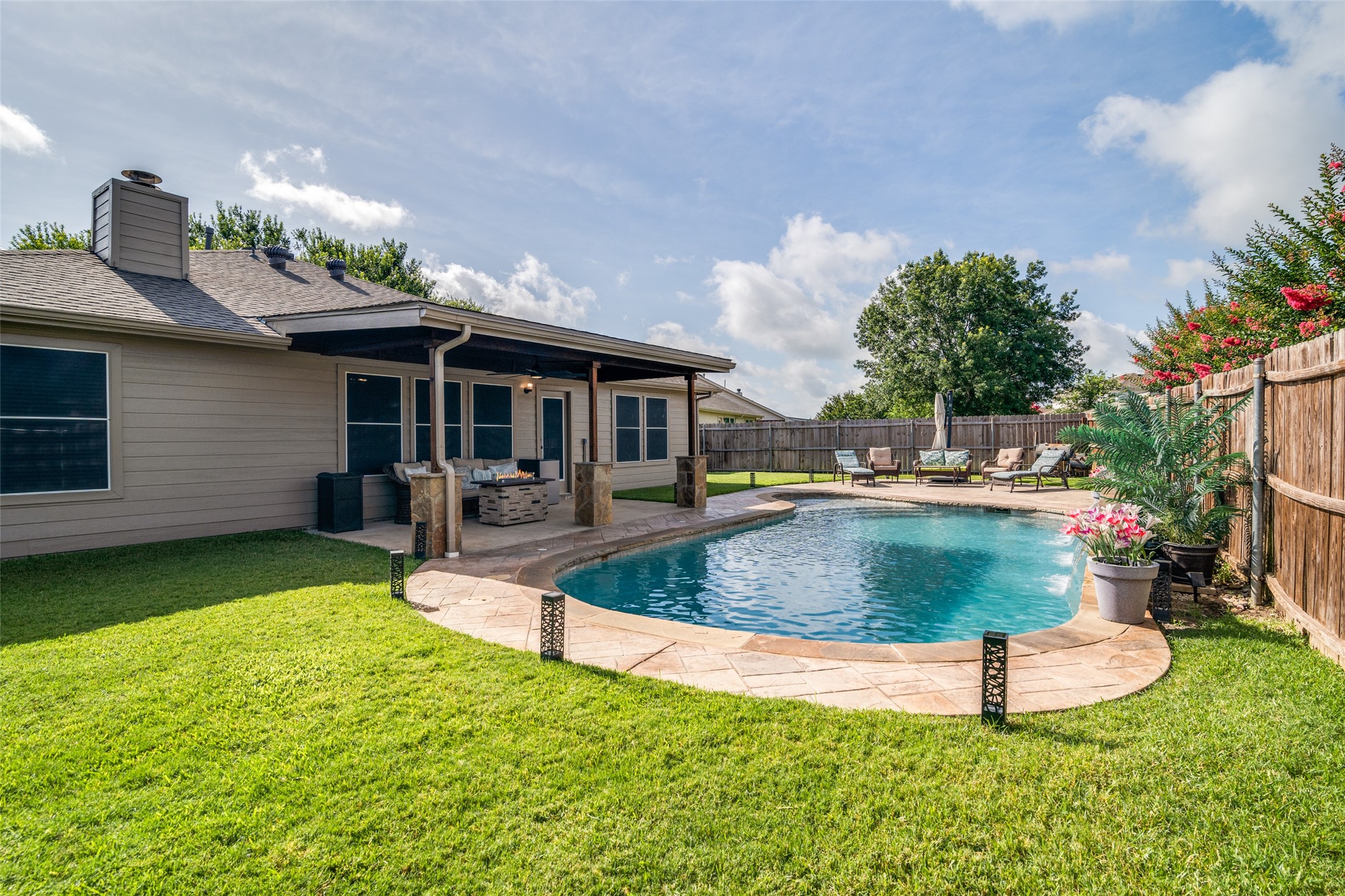 1015 Bainbridge Lane Forney TX 75126