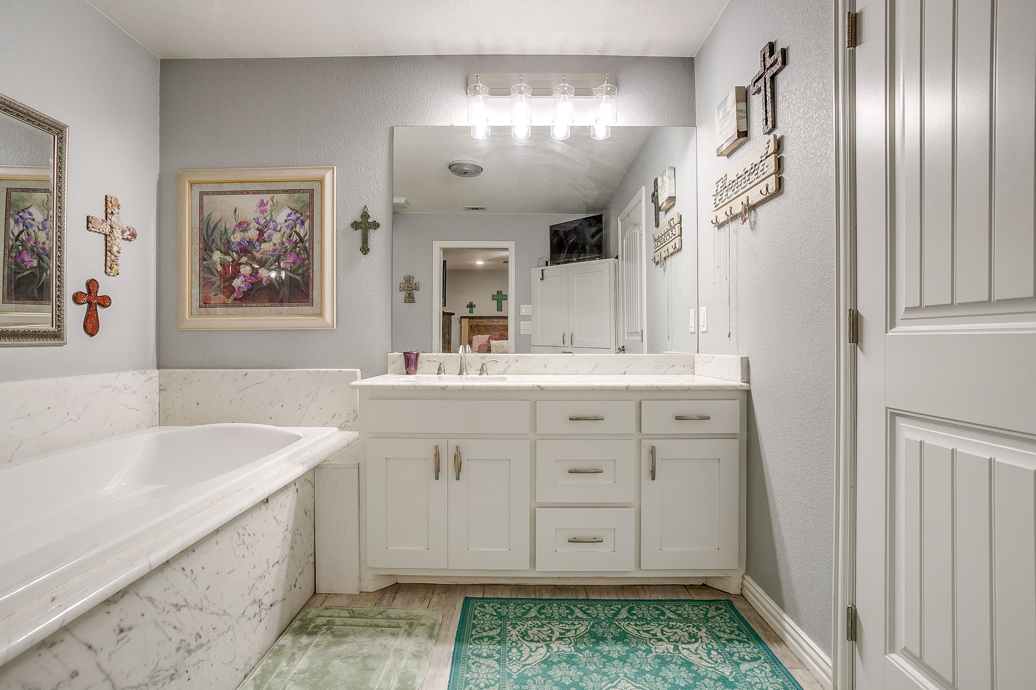 207 Trails End Poolville TX 76487