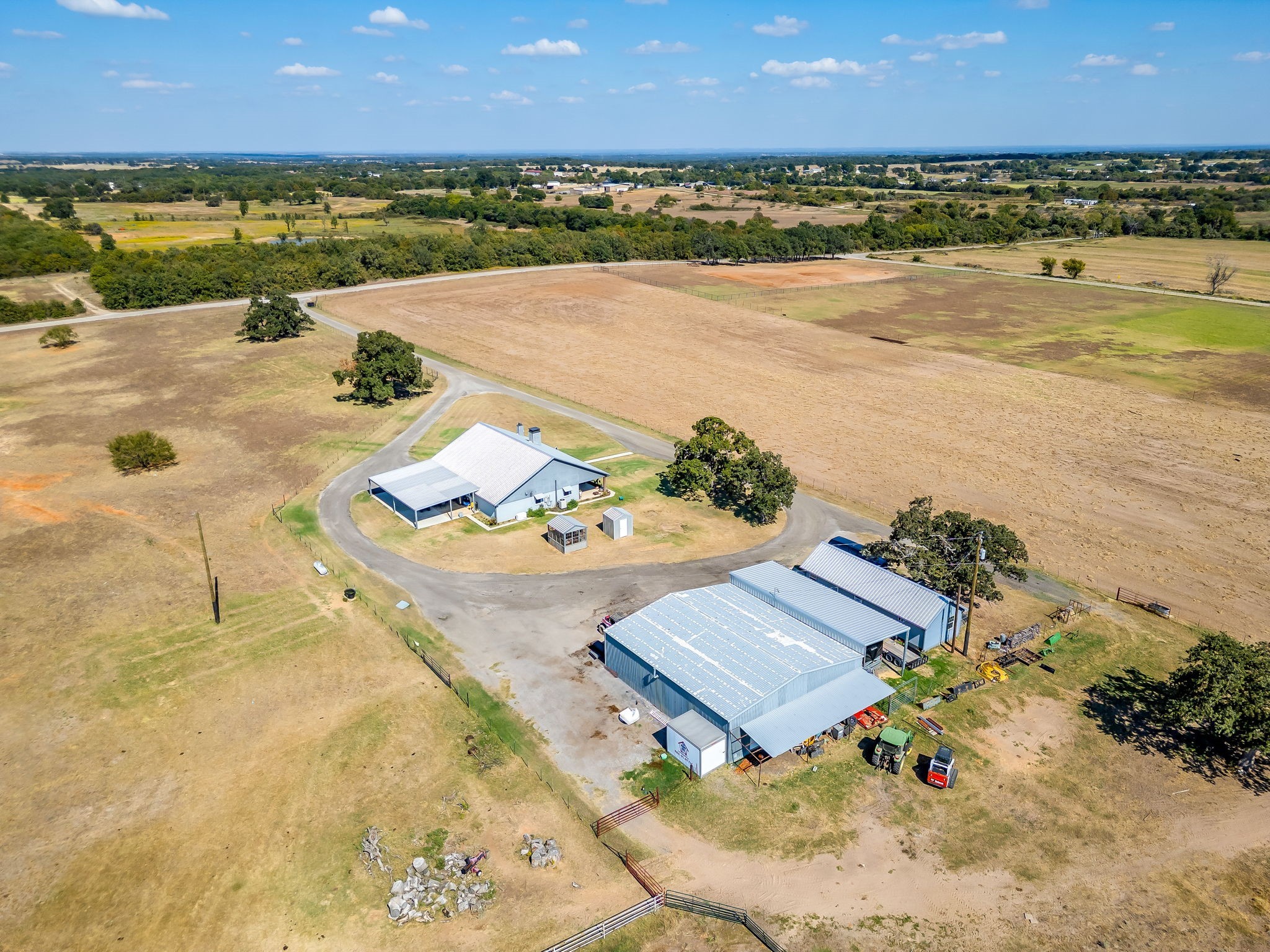 207 Trails End Poolville TX 76487