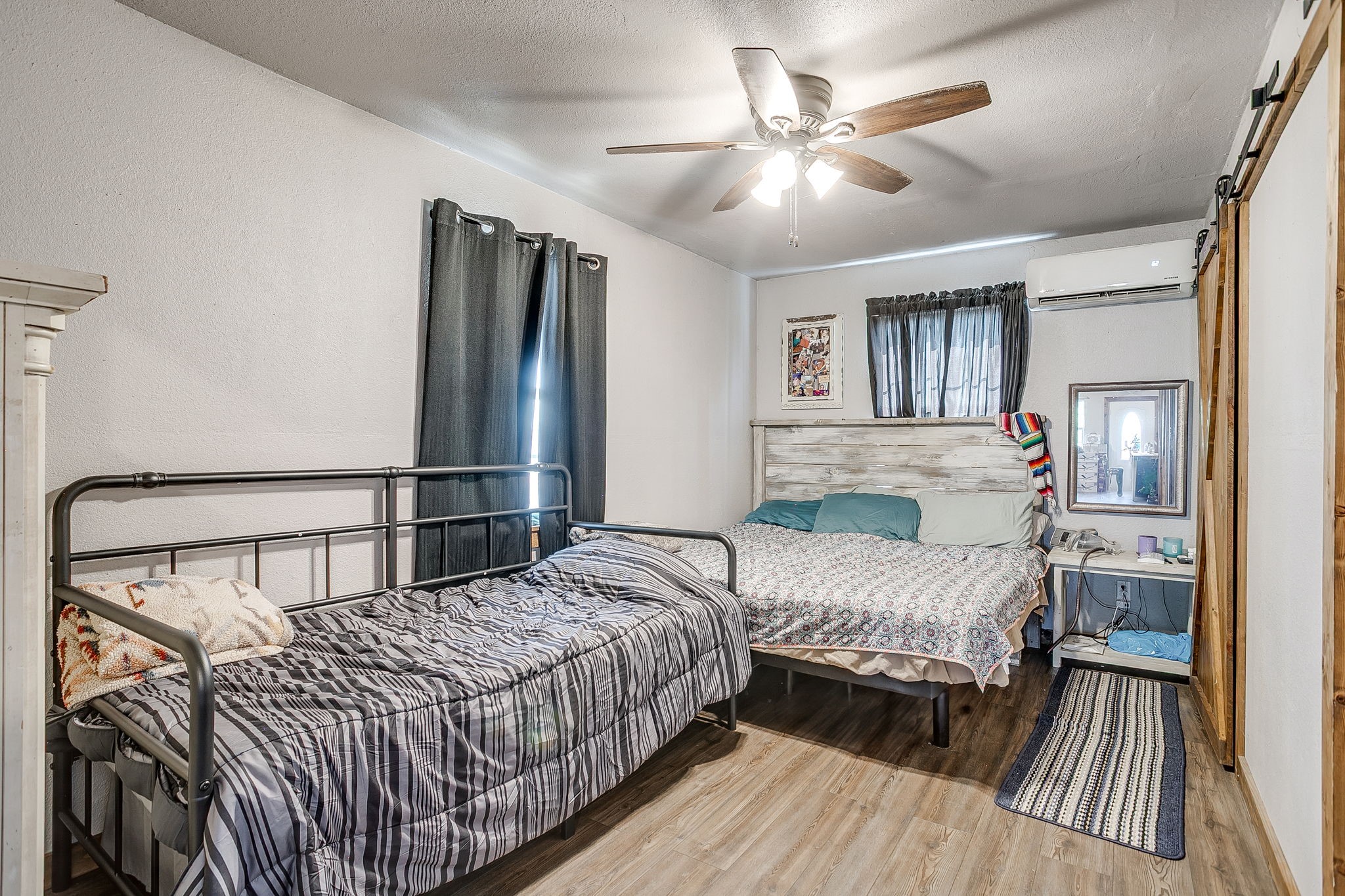 207 Trails End Poolville TX 76487
