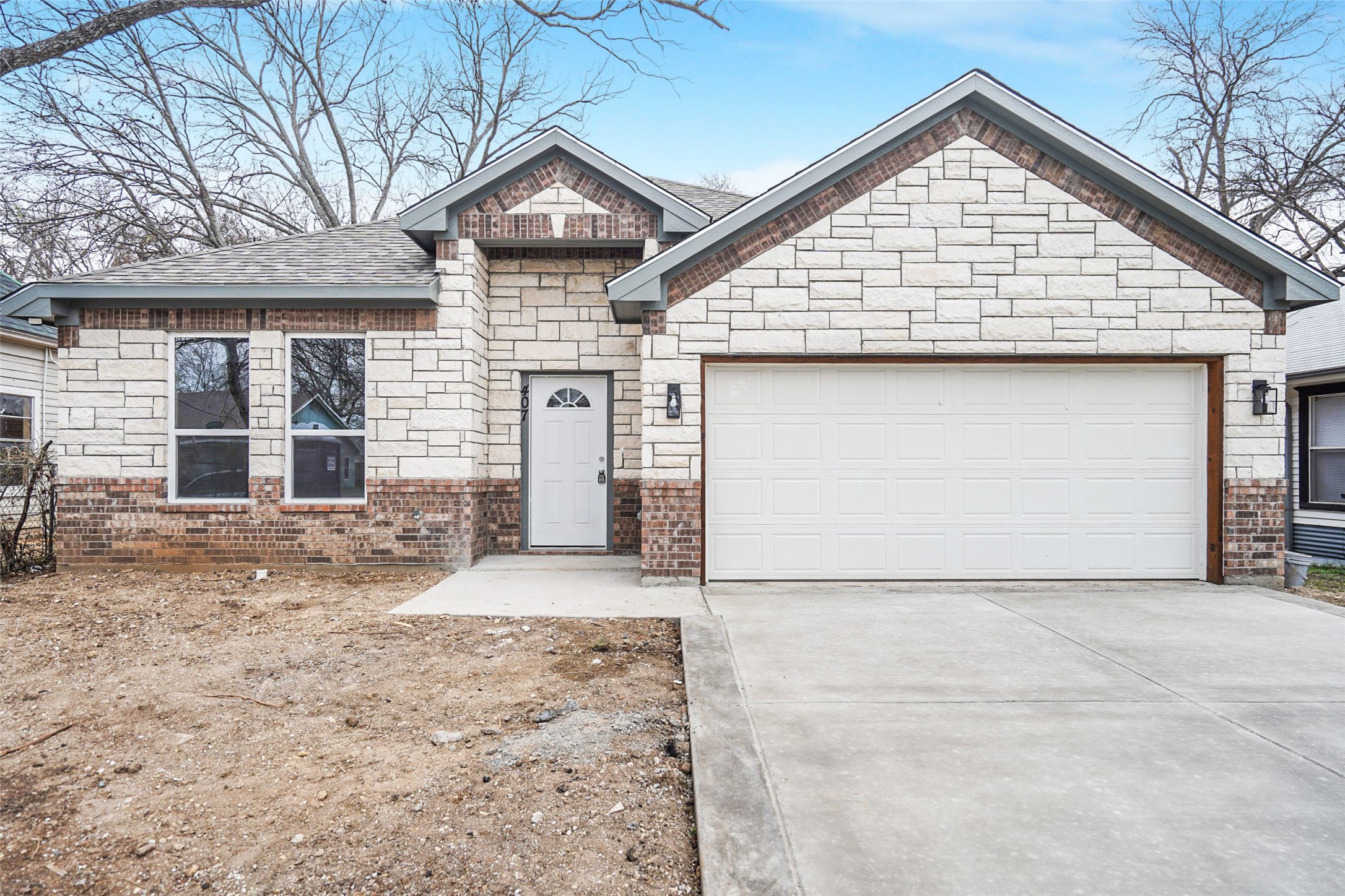 407 E Willingham Street Cleburne TX 76031
