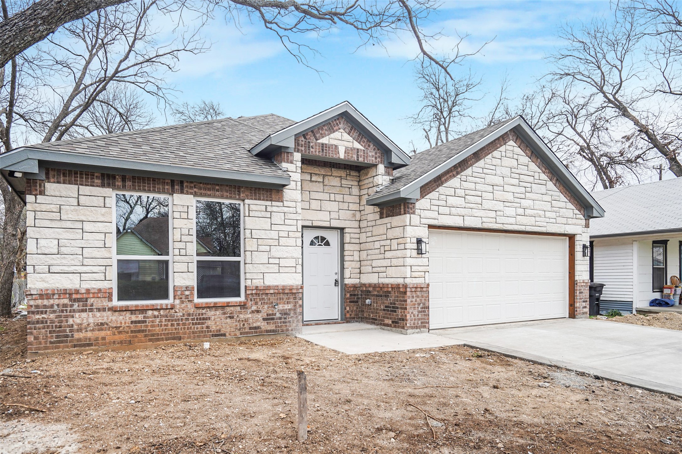 407 E Willingham Street Cleburne TX 76031