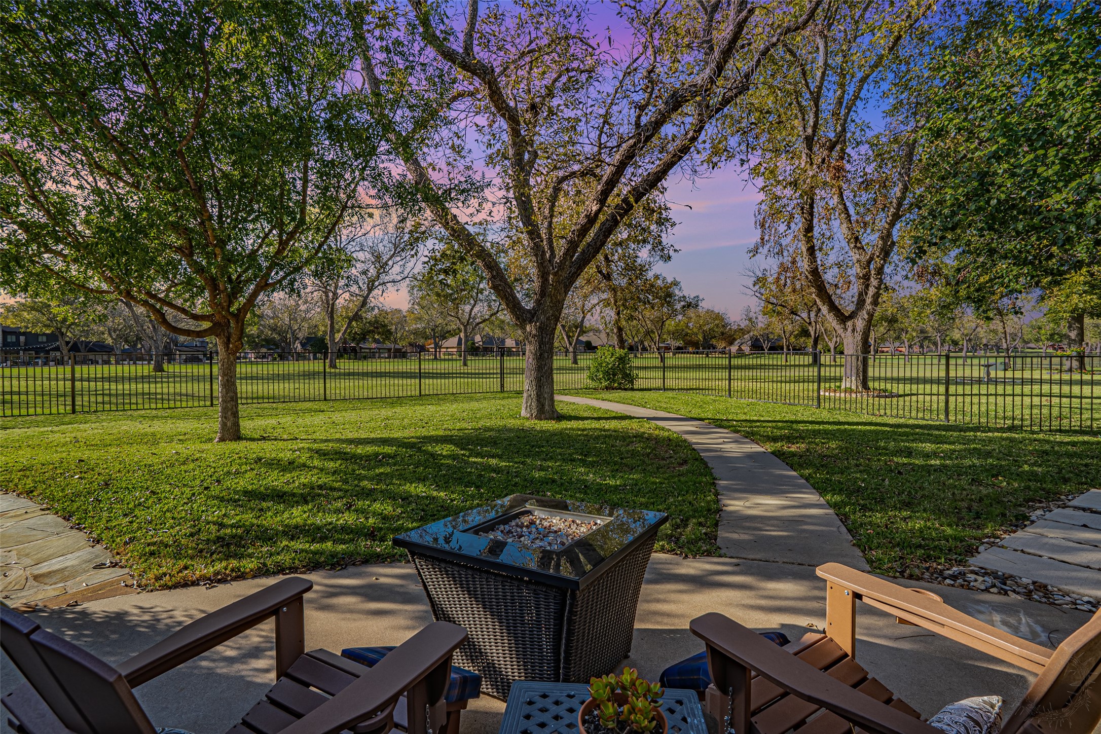 9000 Woodlawn Drive Granbury TX 76049