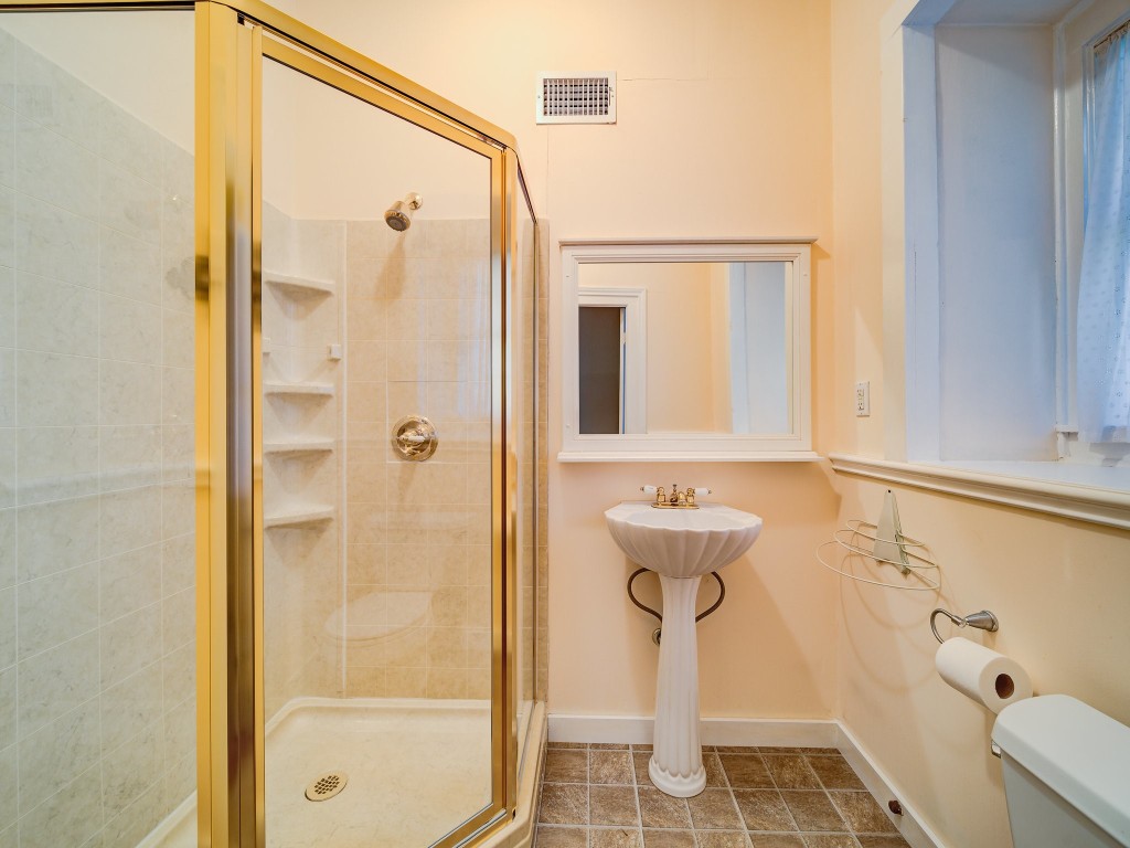 400 S Washington Street Pilot Point TX 76258