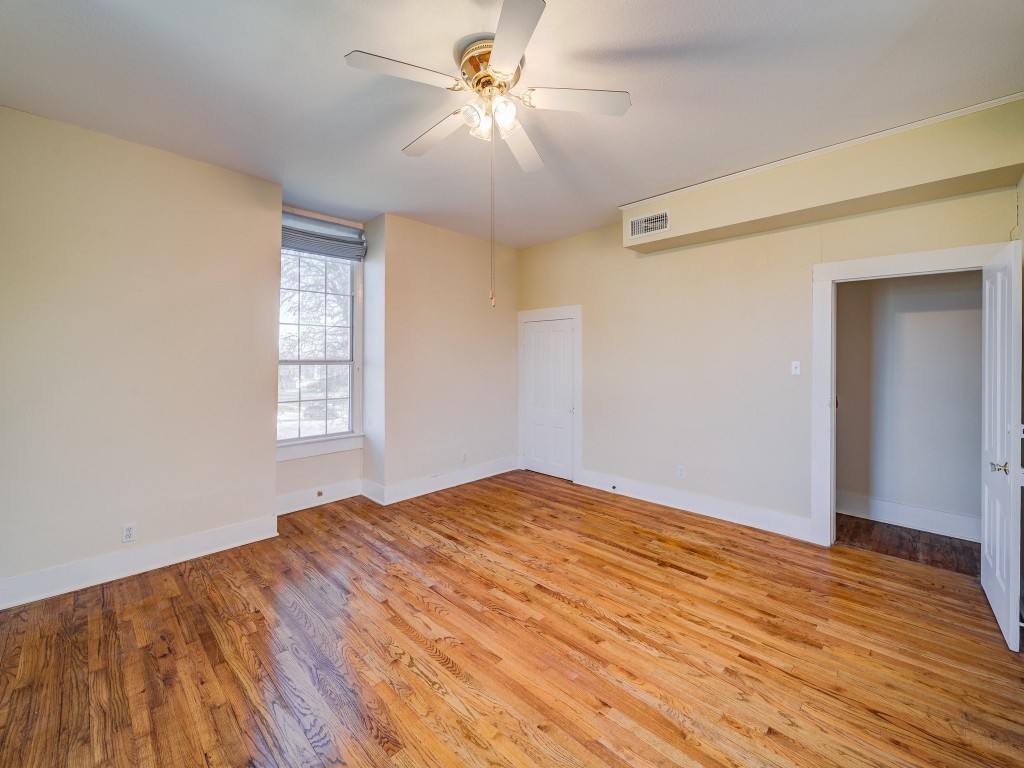 400 S Washington Street Pilot Point TX 76258