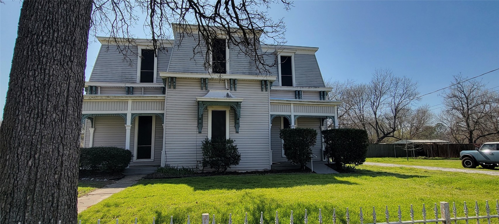 400 S Washington Street Pilot Point TX 76258