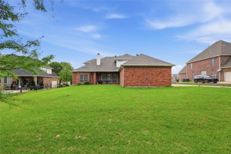 1116 Wishing Well Court Cedar Hill TX 75104