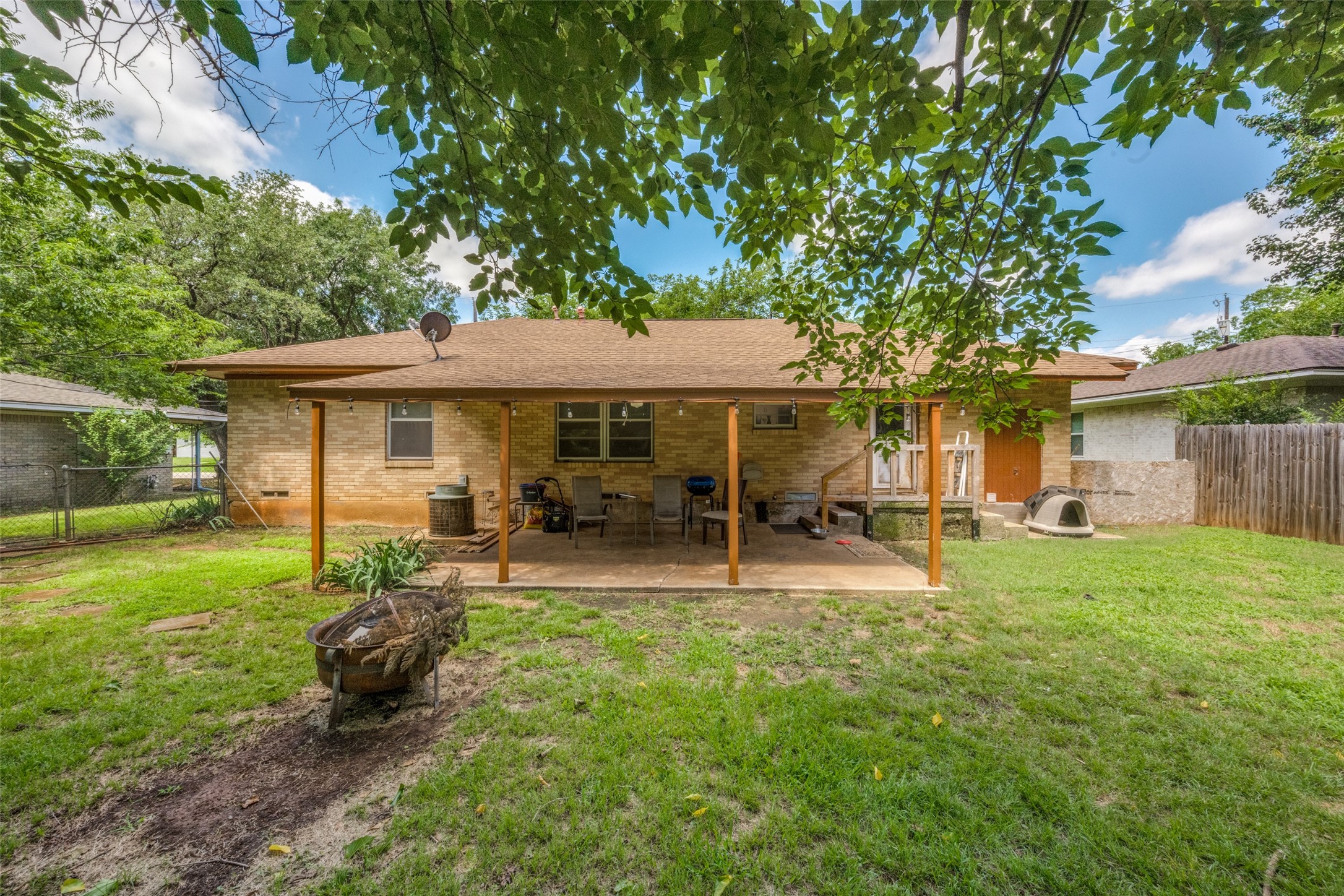 1306 Magnolia Street Gainesville TX 76240