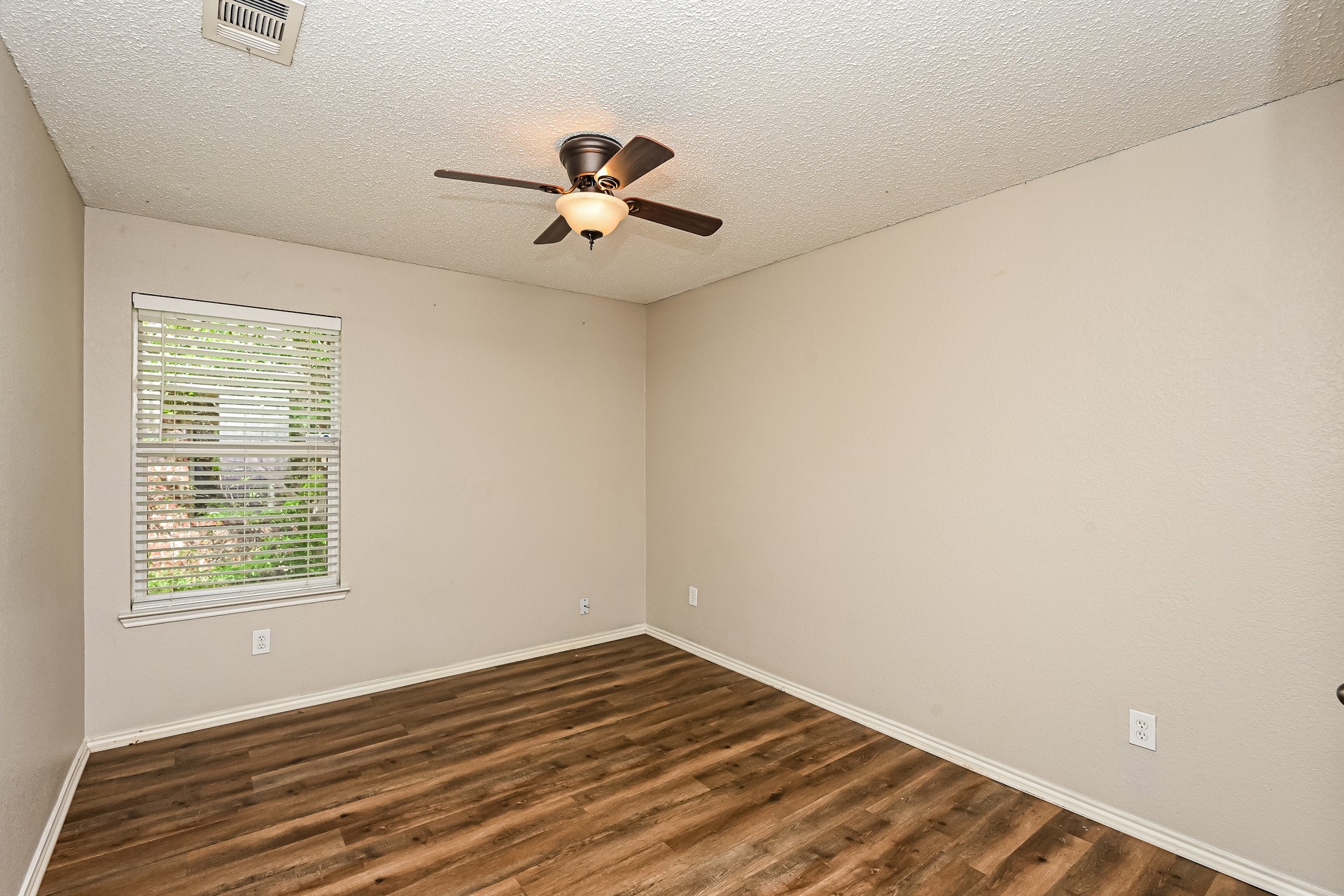 5408 Presidio Drive Grand Prairie TX 75052