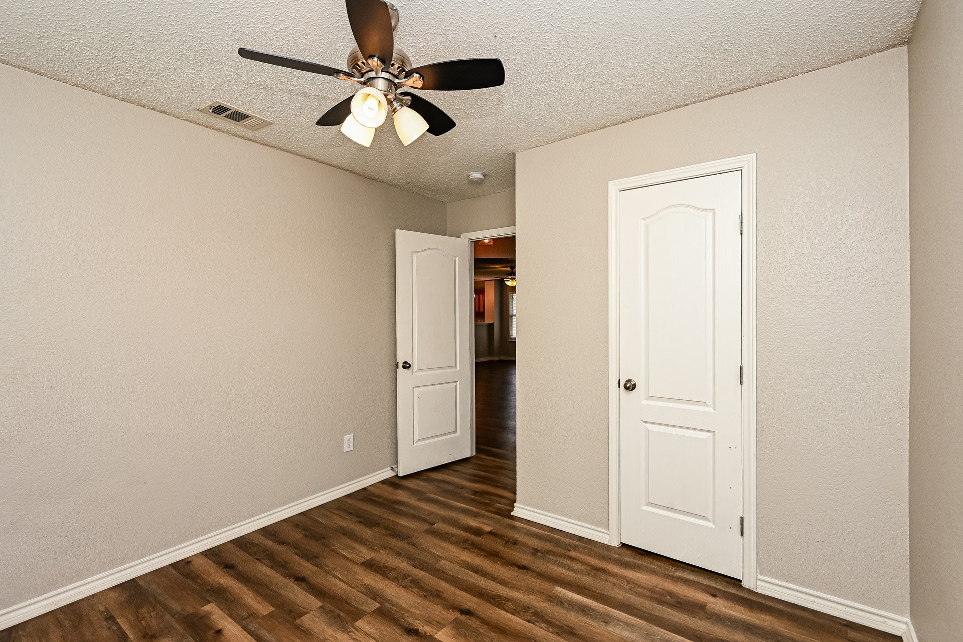 5408 Presidio Drive Grand Prairie TX 75052