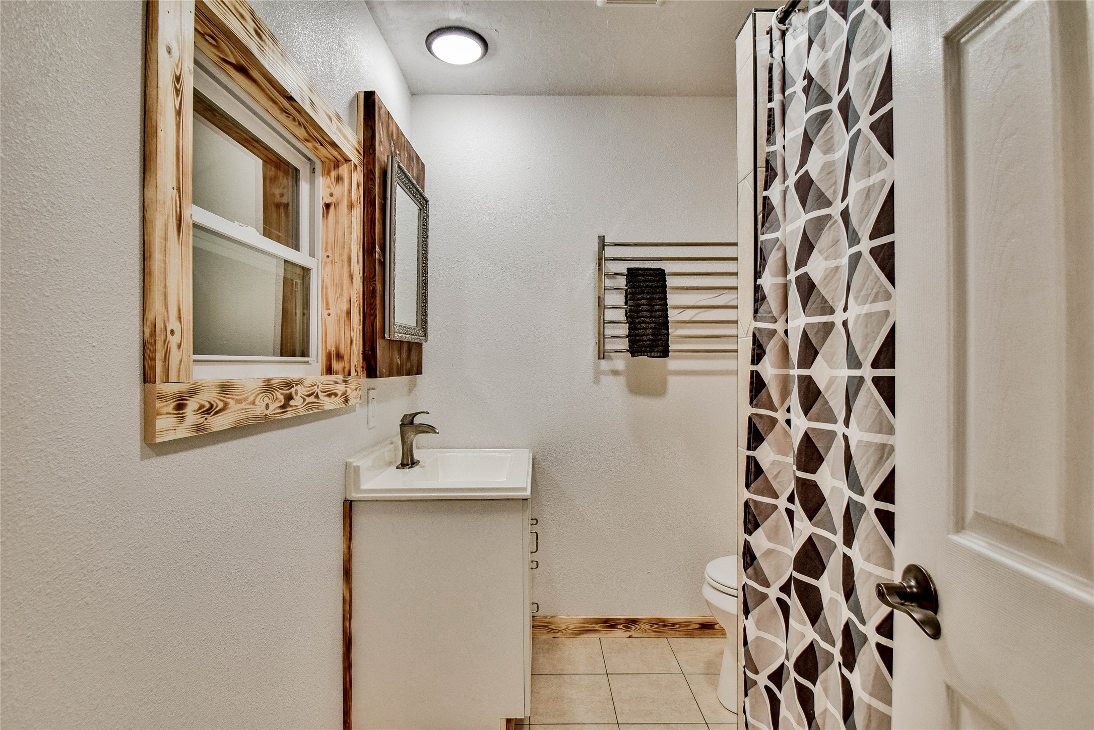 5711 Flint Drive Granbury TX 76048