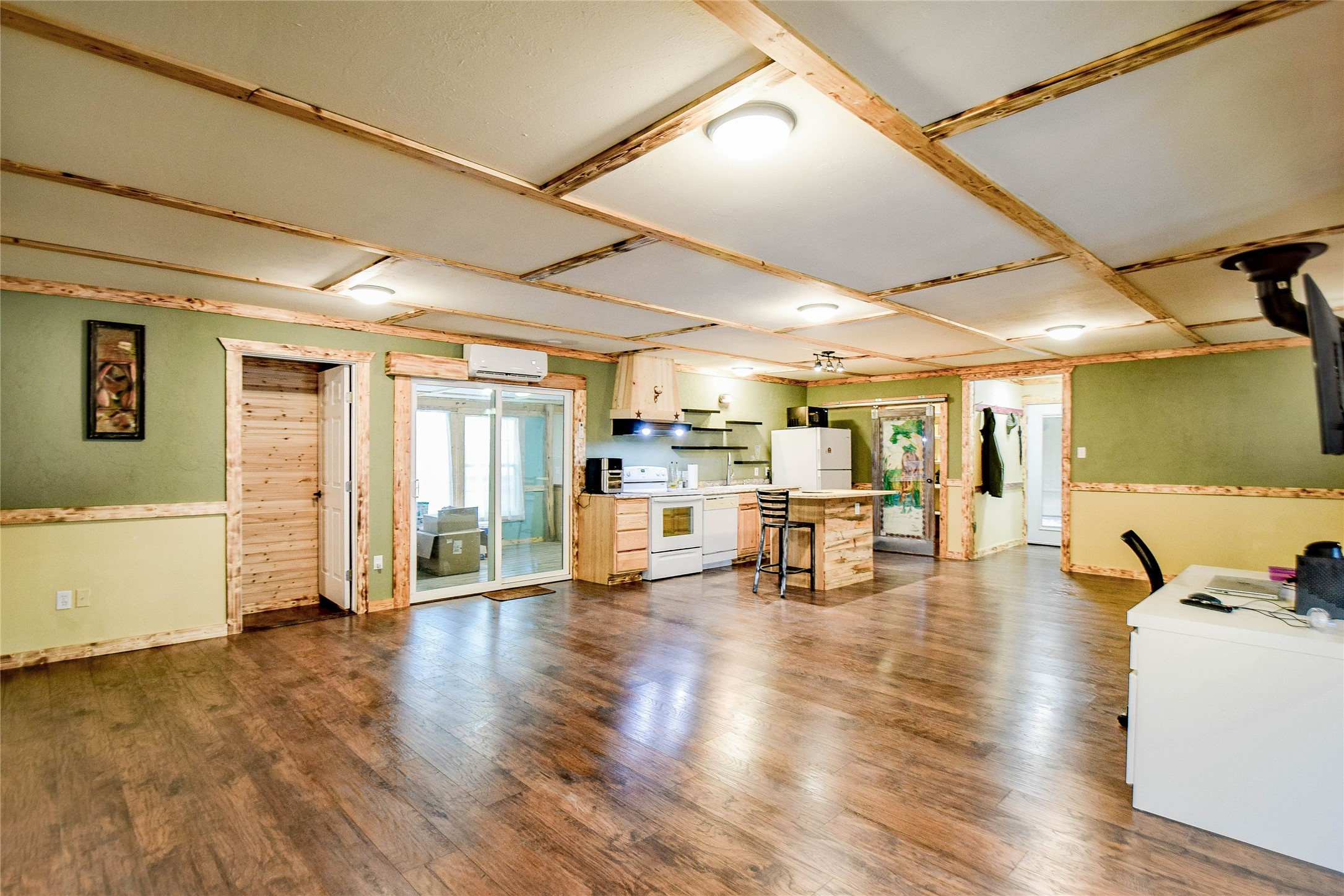 5711 Flint Drive Granbury TX 76048