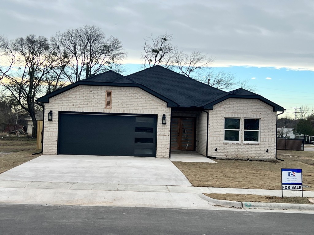 1833 Galveston Street Grand Prairie TX 75051