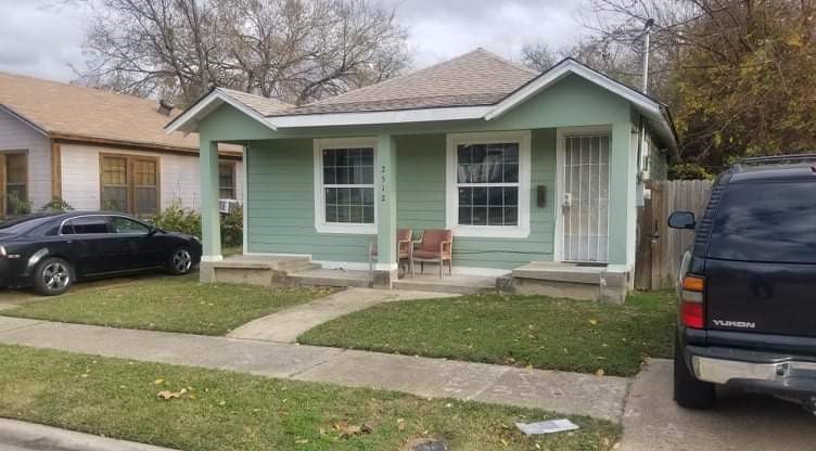 2512 Lenway Street Dallas TX 75215