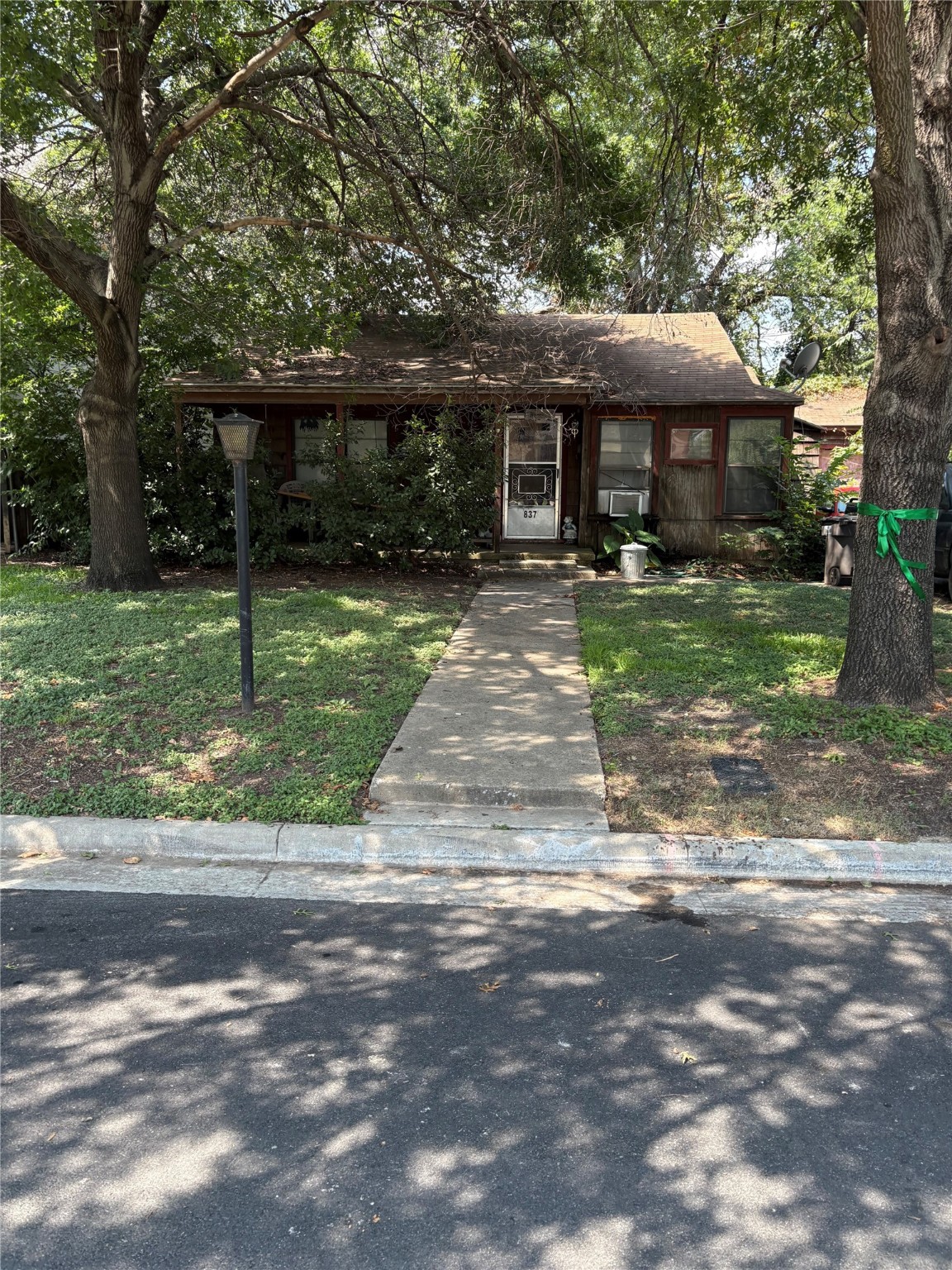 837 Edgefield Road Fort Worth TX 76107