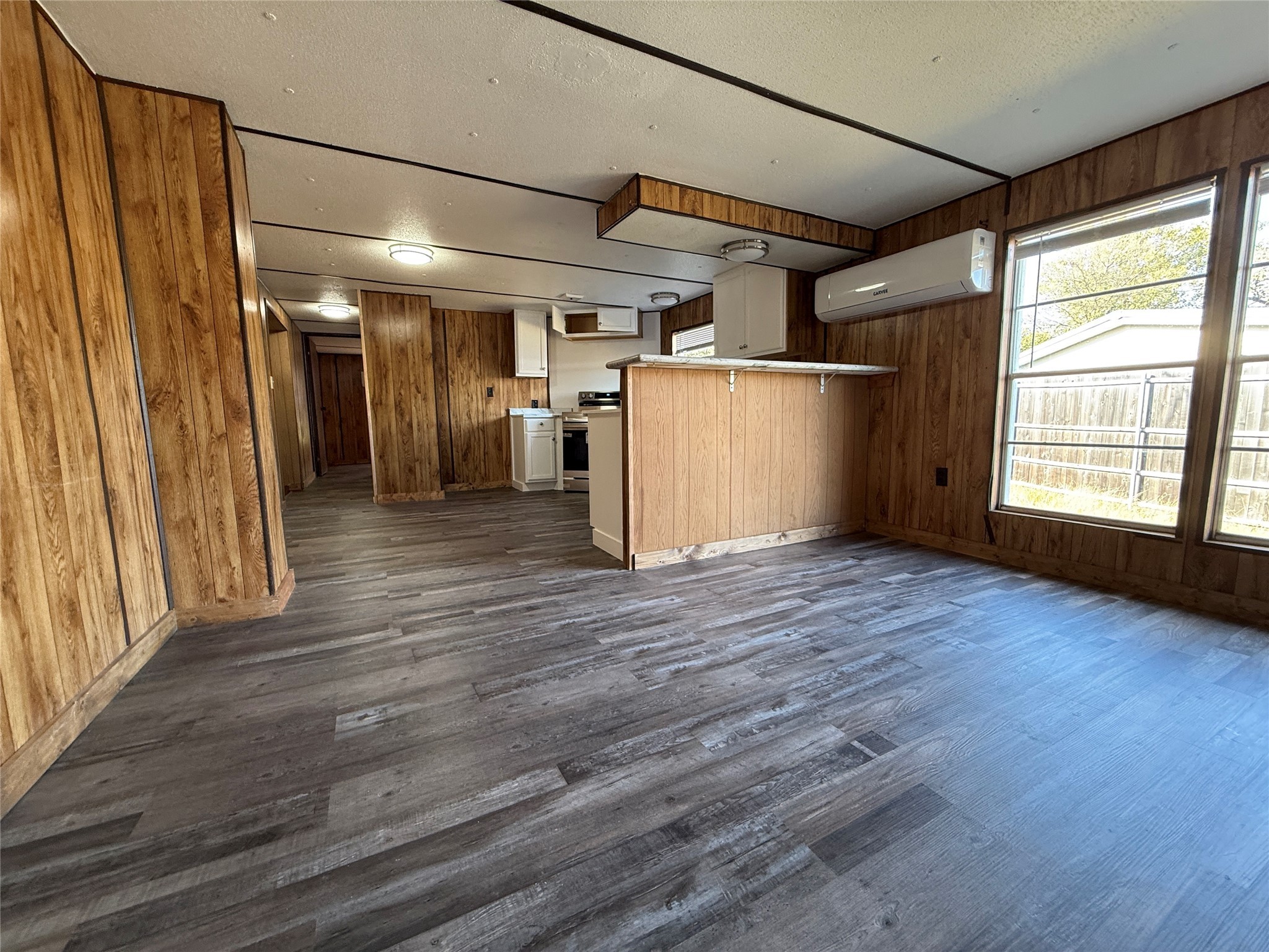 3807 Lands End Court Granbury TX 76048