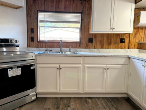 3807 Lands End Court Granbury TX 76048
