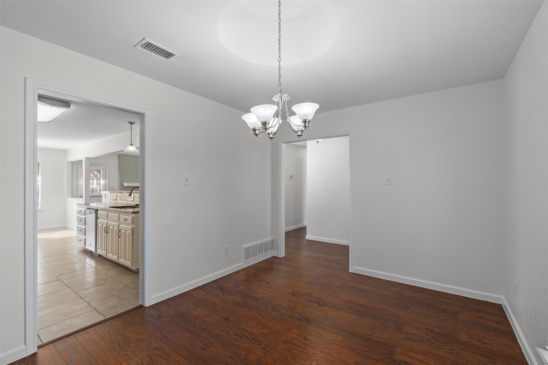 4910 Spring Creek Road Arlington TX 76017