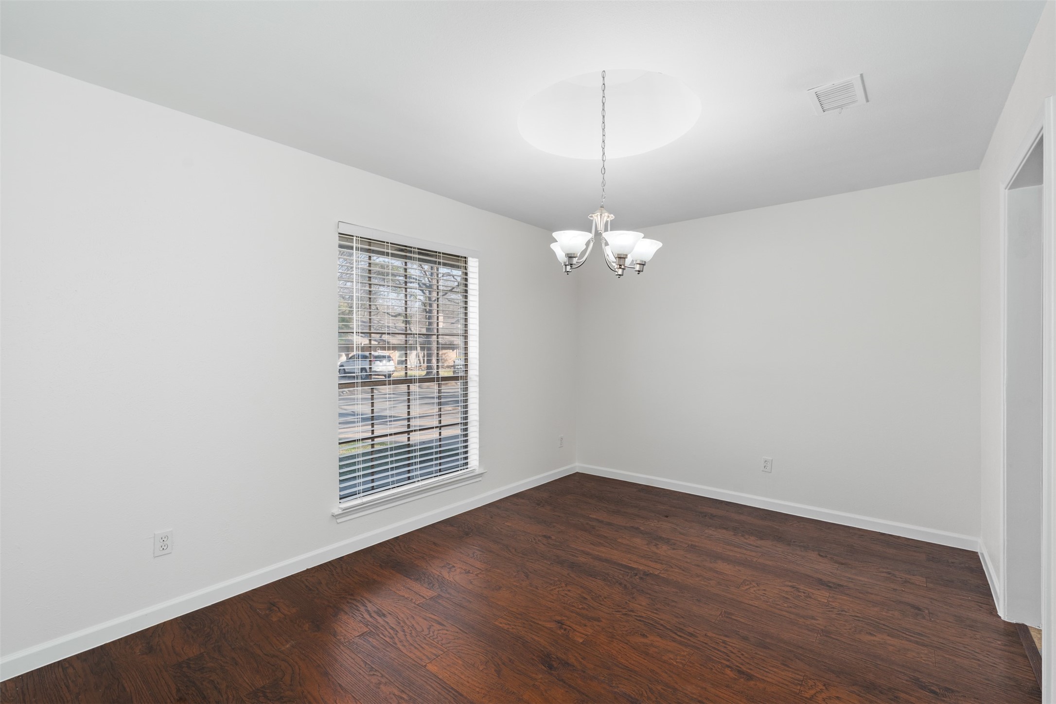 4910 Spring Creek Road Arlington TX 76017