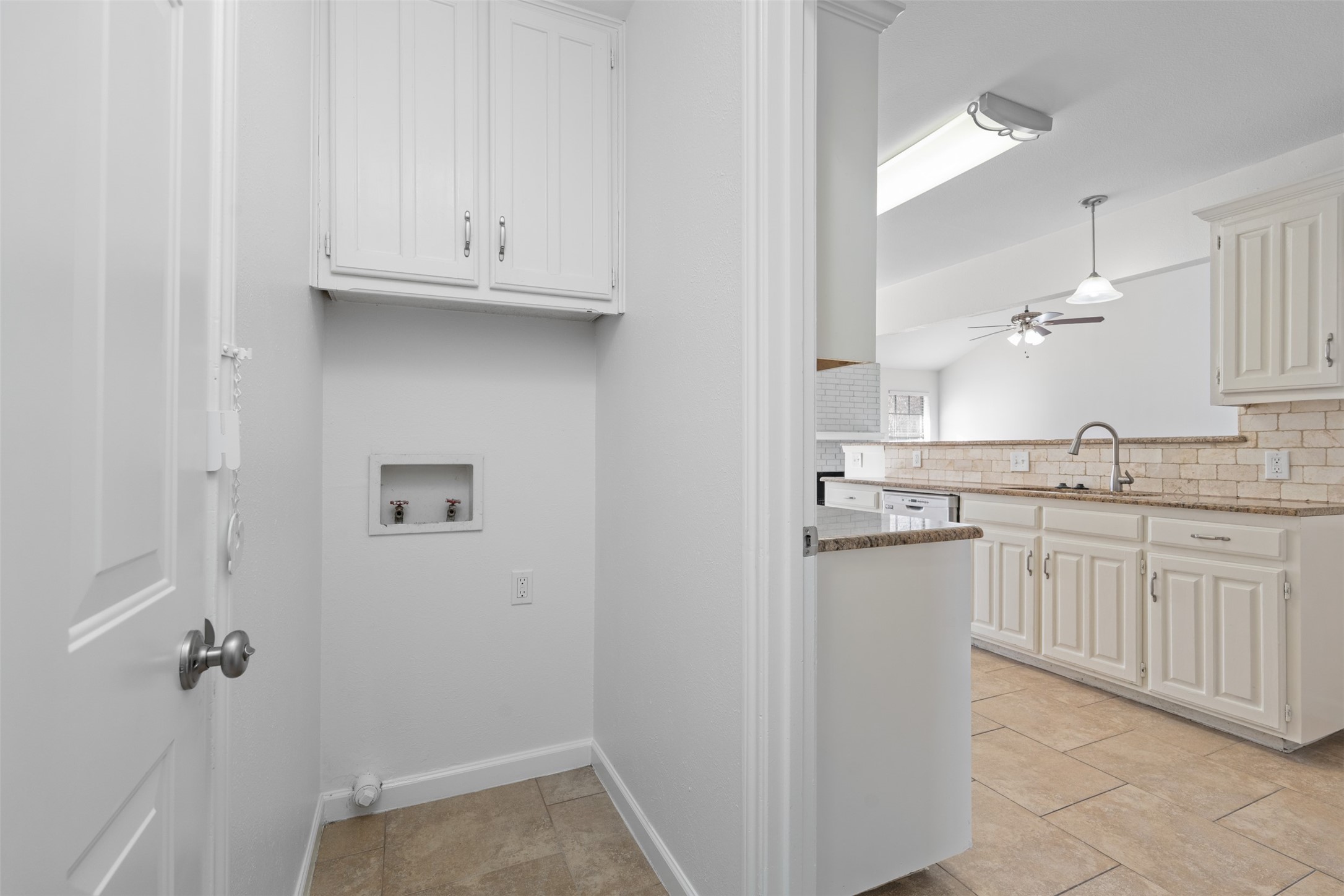 4910 Spring Creek Road Arlington TX 76017