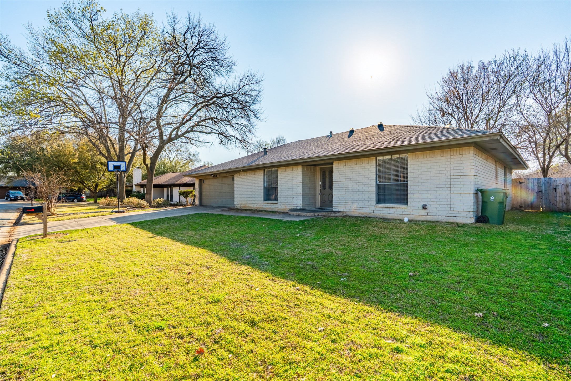 4910 Spring Creek Road Arlington TX 76017