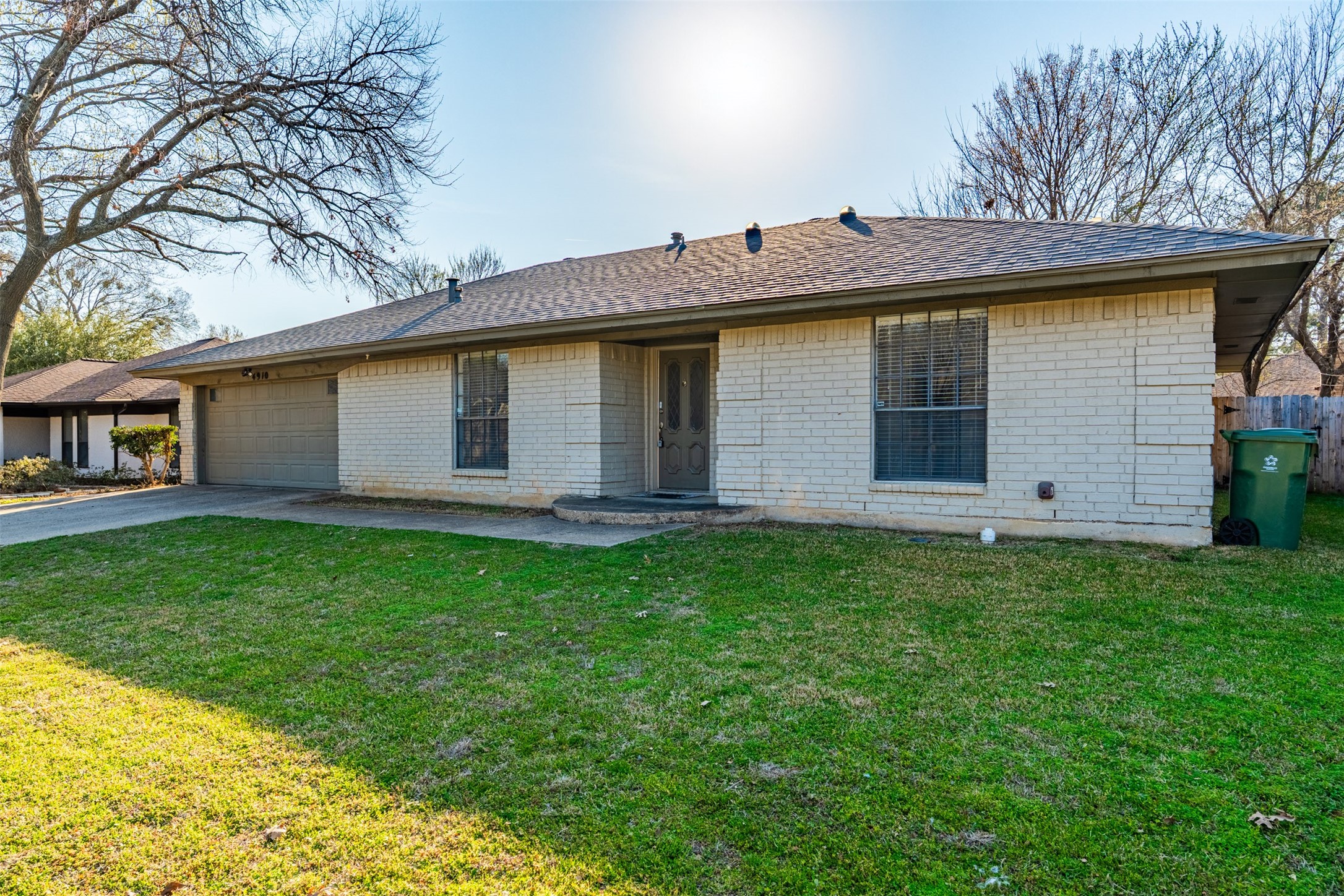 4910 Spring Creek Road Arlington TX 76017
