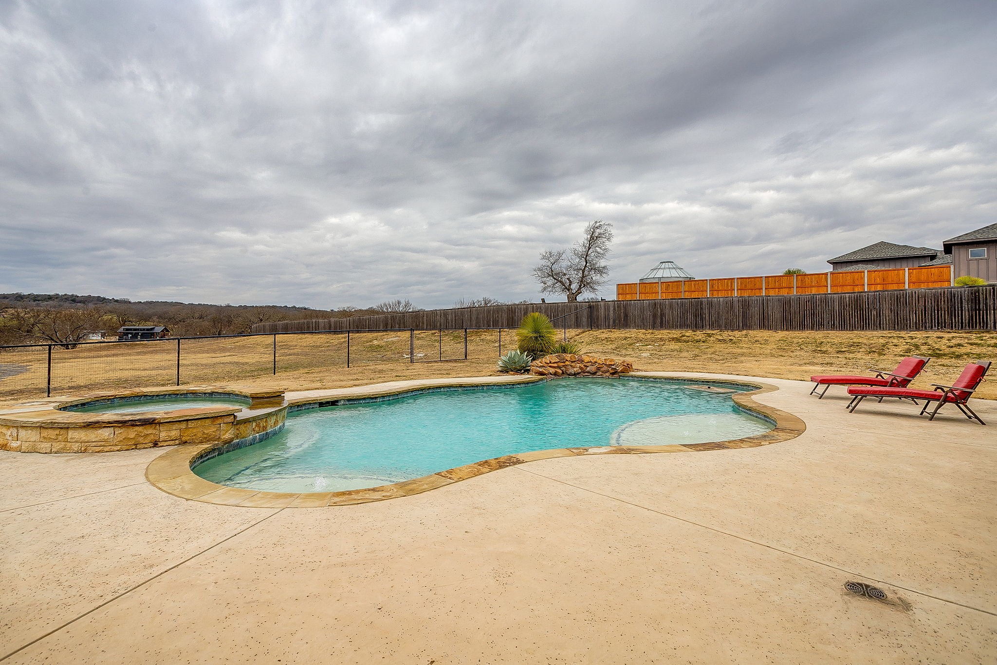 8895 Hutcheson Hill Road Springtown TX 76082