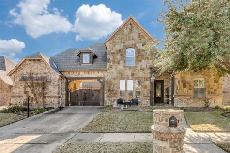 8212 Oak Knoll Drive North Richland Hills TX 76182