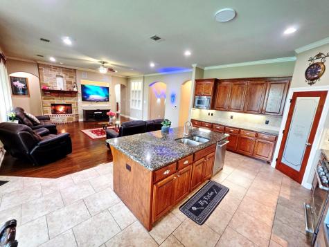 1021 Saint Matthew Circle Royse City TX 75189