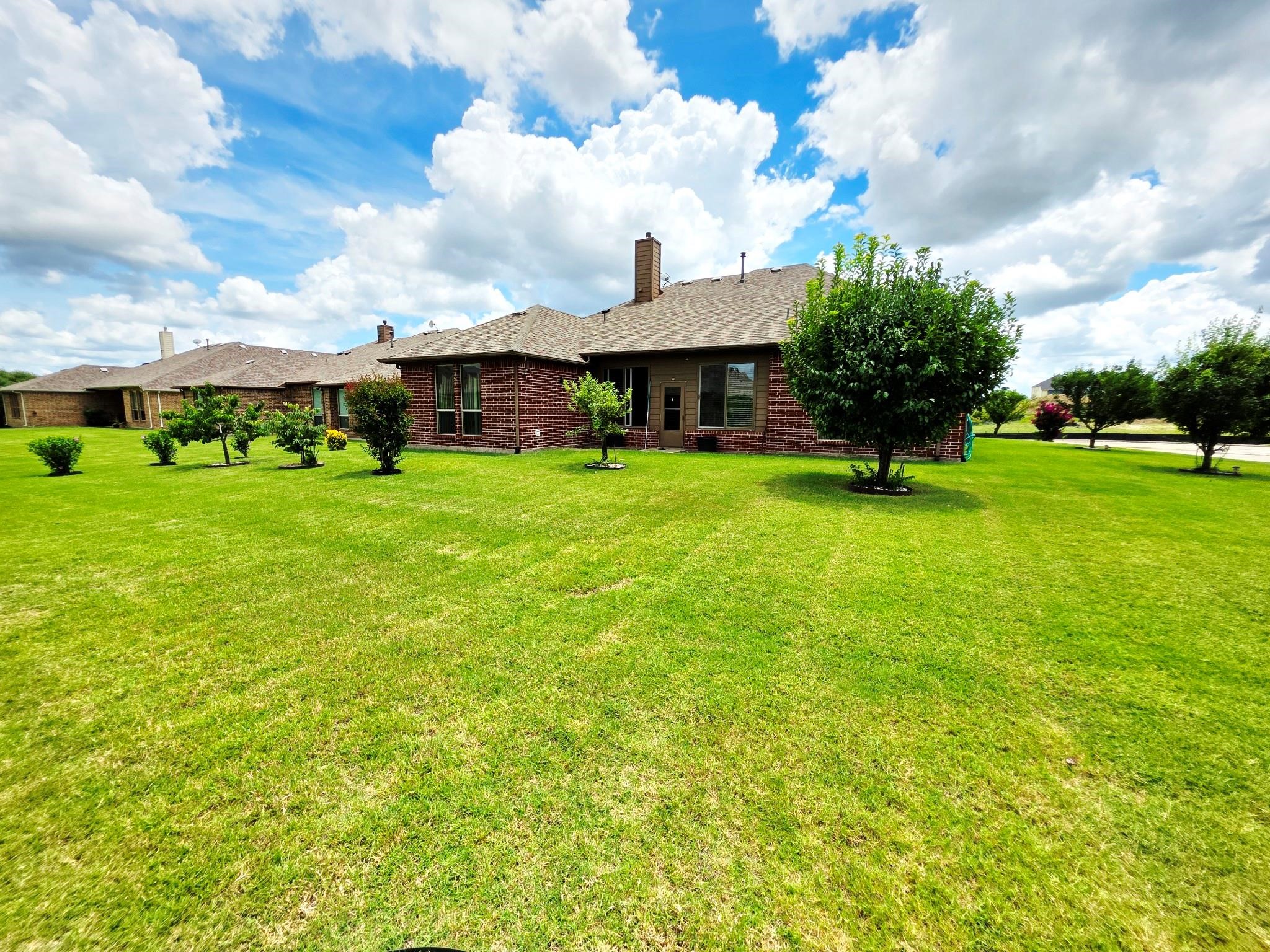 1021 Saint Matthew Circle Royse City TX 75189