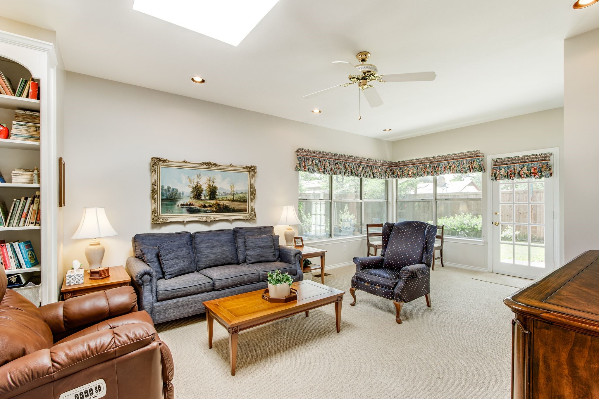 331 Robin Way Richardson TX 75080