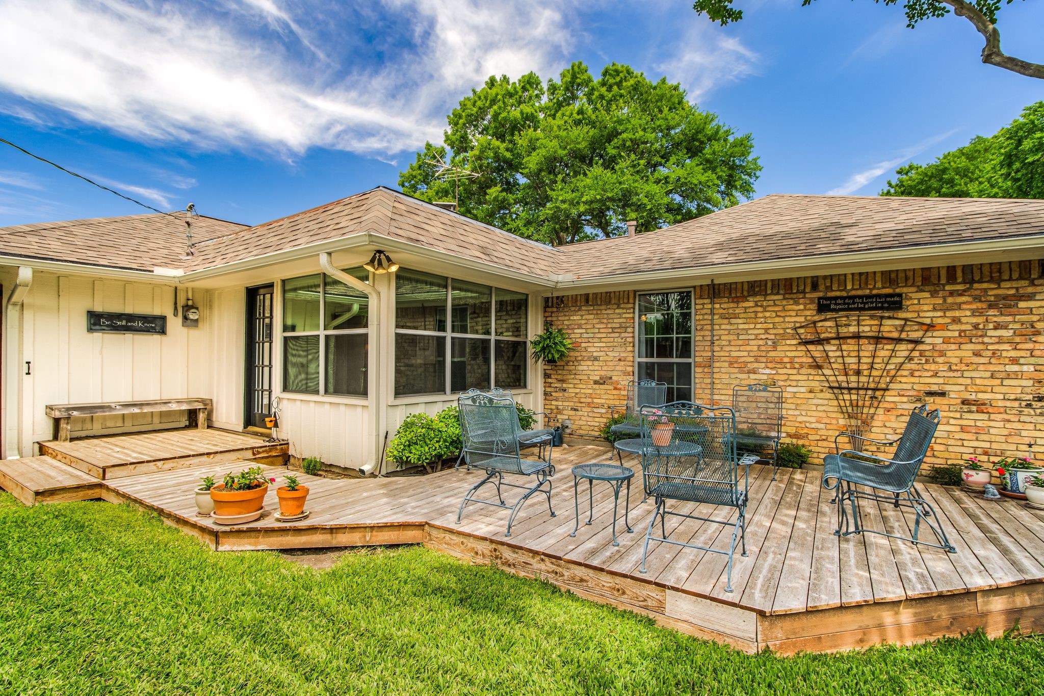331 Robin Way Richardson TX 75080