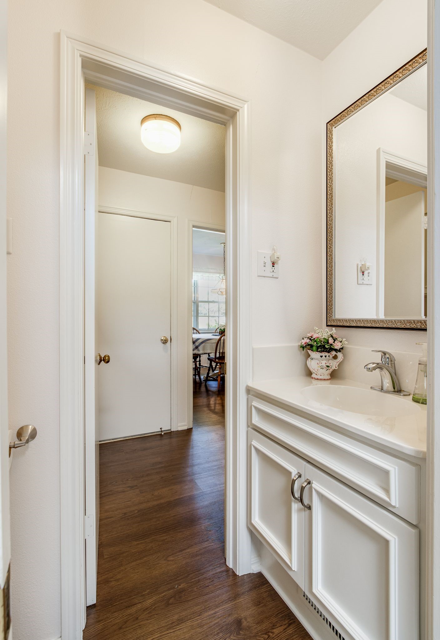 331 Robin Way Richardson TX 75080