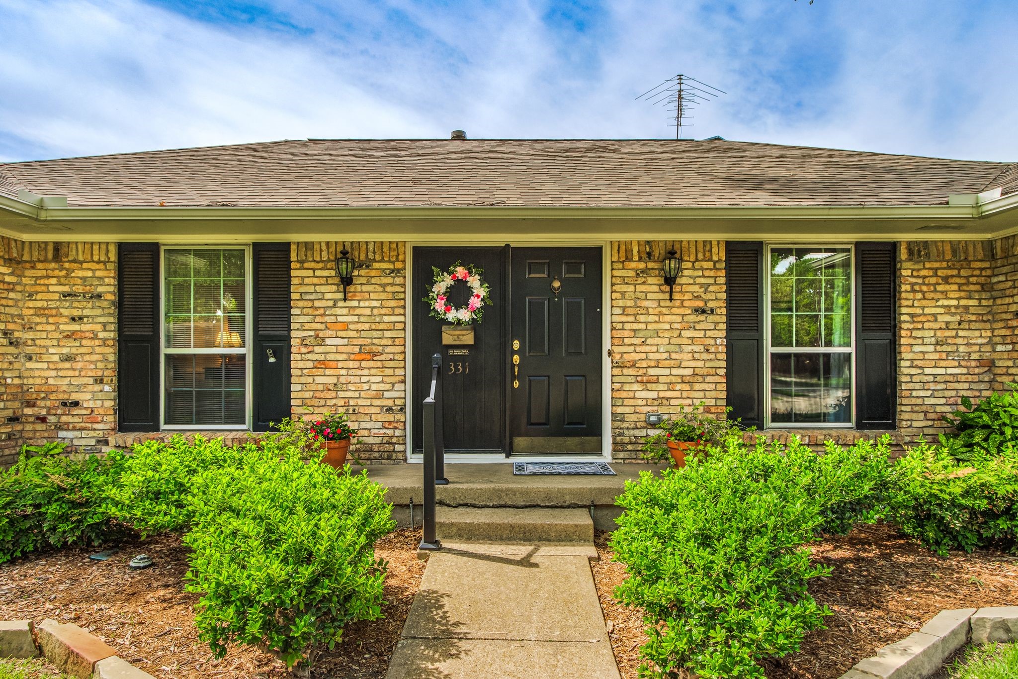331 Robin Way Richardson TX 75080